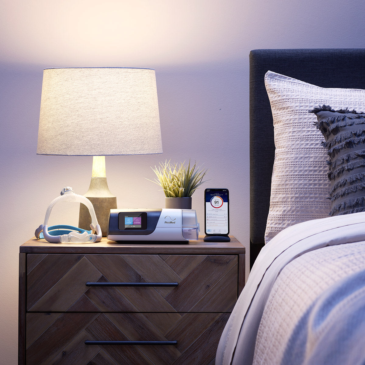 Airsense S11 Autoset ResMed con app y una de las mascarillas adecudas para usarlo